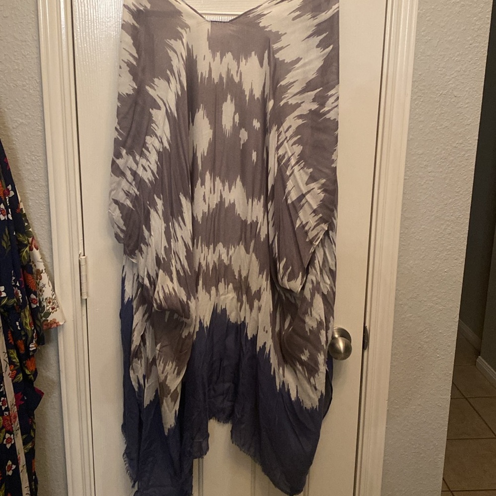 Kimono - Picture 5 of 6
